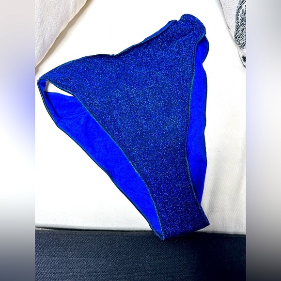 OSEREE BIKINI GLITTERY BLUE HI CUT SWIMSUIT BOTTOMS ITALY LARGE CHEEKY - Picture 1 of 10